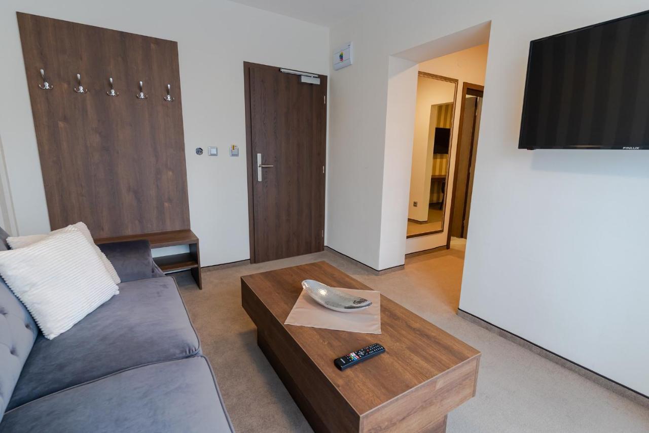 Hotel Demaenova **** Ліптовський Мікулаш Екстер'єр фото