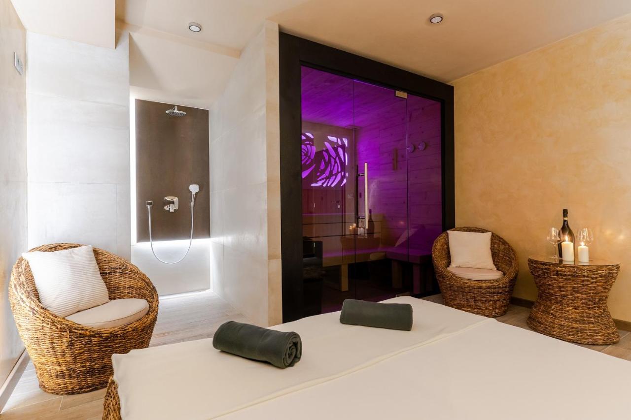 Hotel Demaenova **** Ліптовський Мікулаш Екстер'єр фото